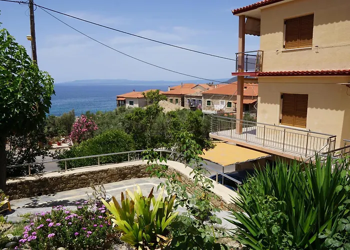 Sea And Sun Apartments